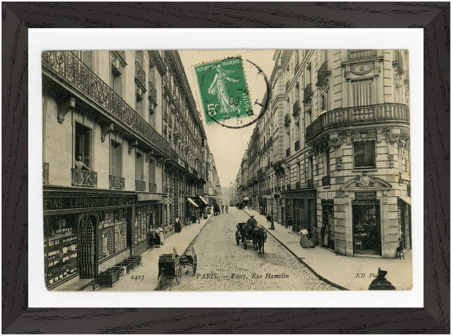 Cobblestone Street in Passy Neighborhood (1909) – Wall Art