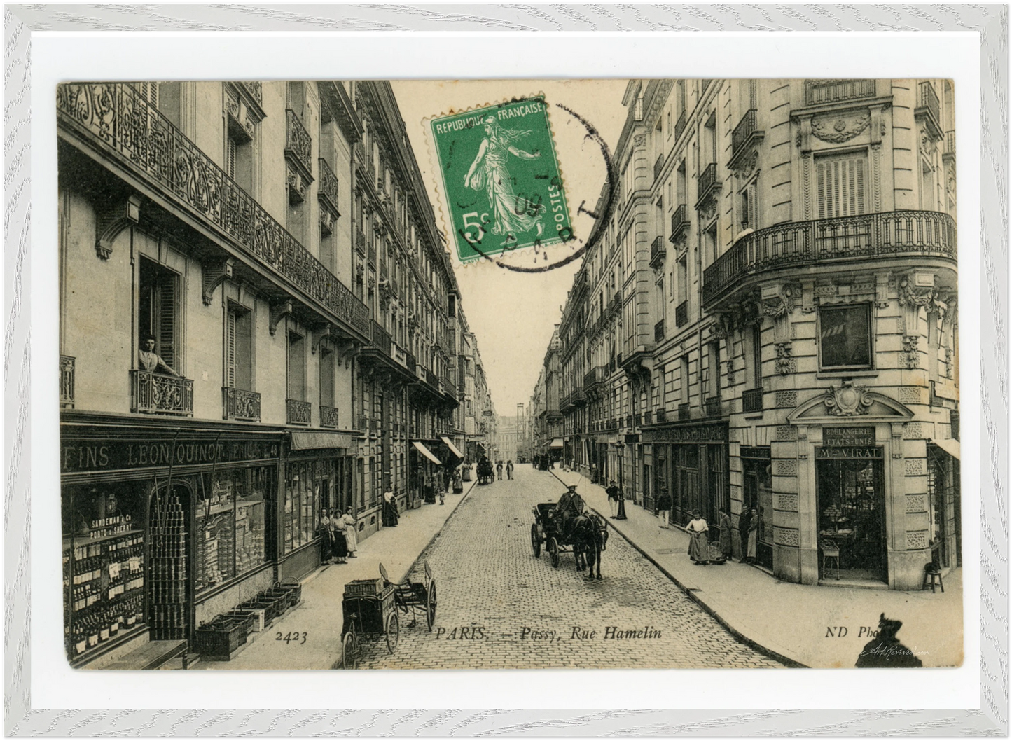 Cobblestone Street in Passy Neighborhood (1909) – Wall Art