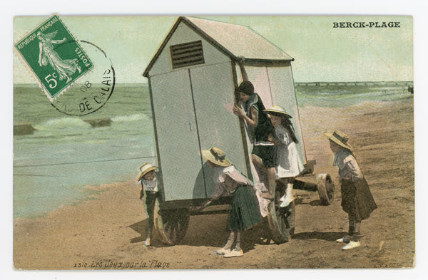 Vintage Wall Art Canvas - Berck Plage: Children Playing Hide and Seek (Mailed 08-18-1908)